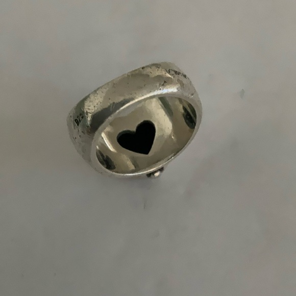 Lagos heart ring